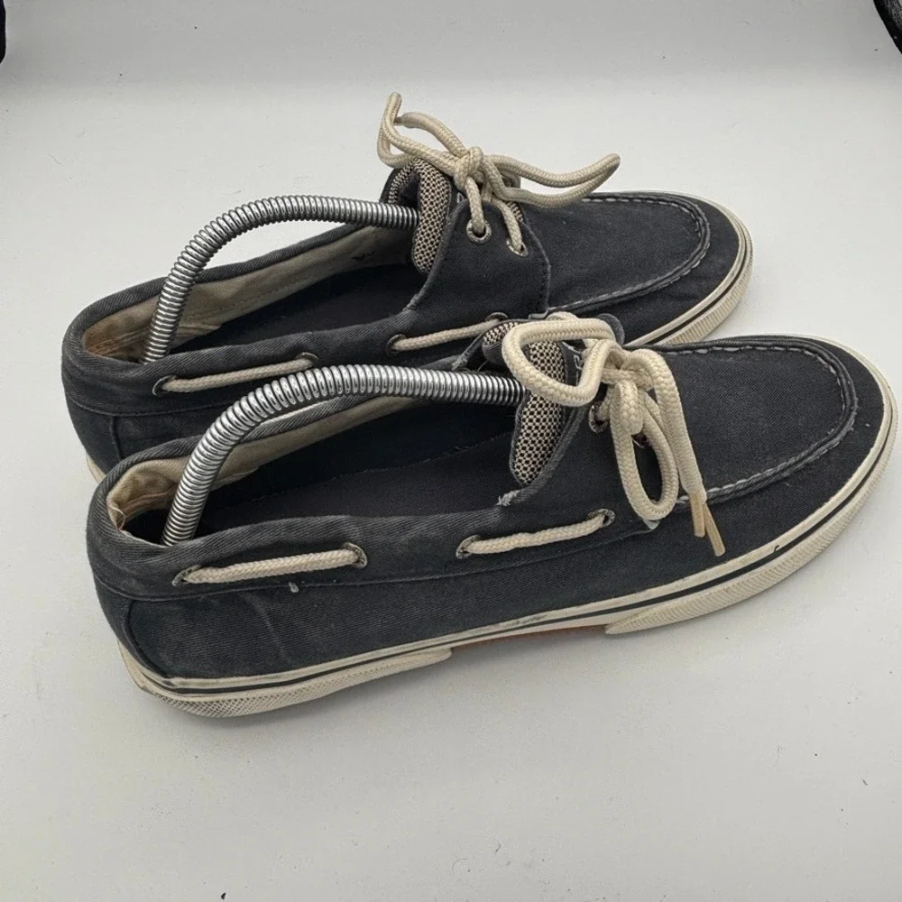 Sperry boat shoes